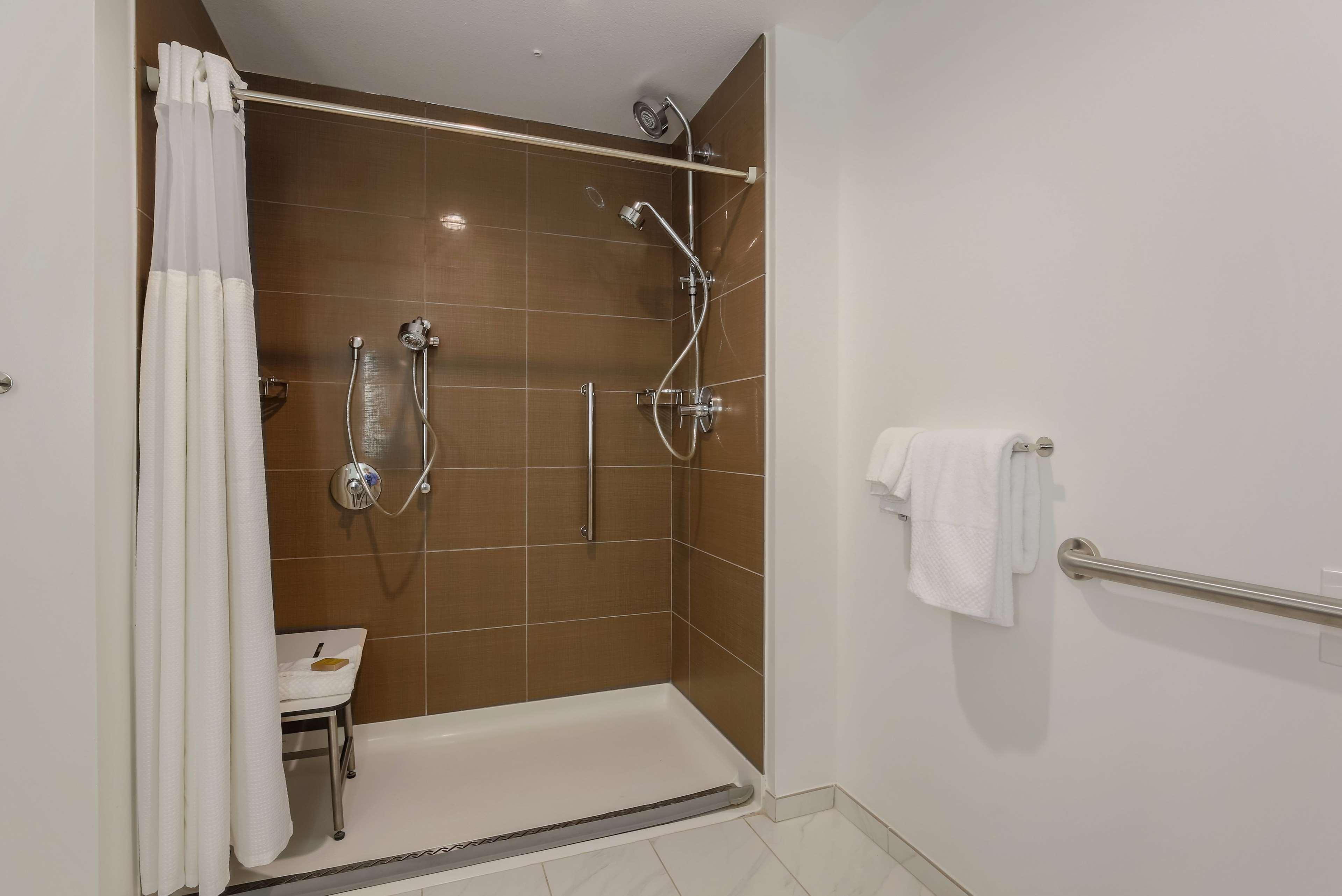 Doubletree Suites By Hilton Hotel Sacramento - Rancho Cordova Eksteriør billede