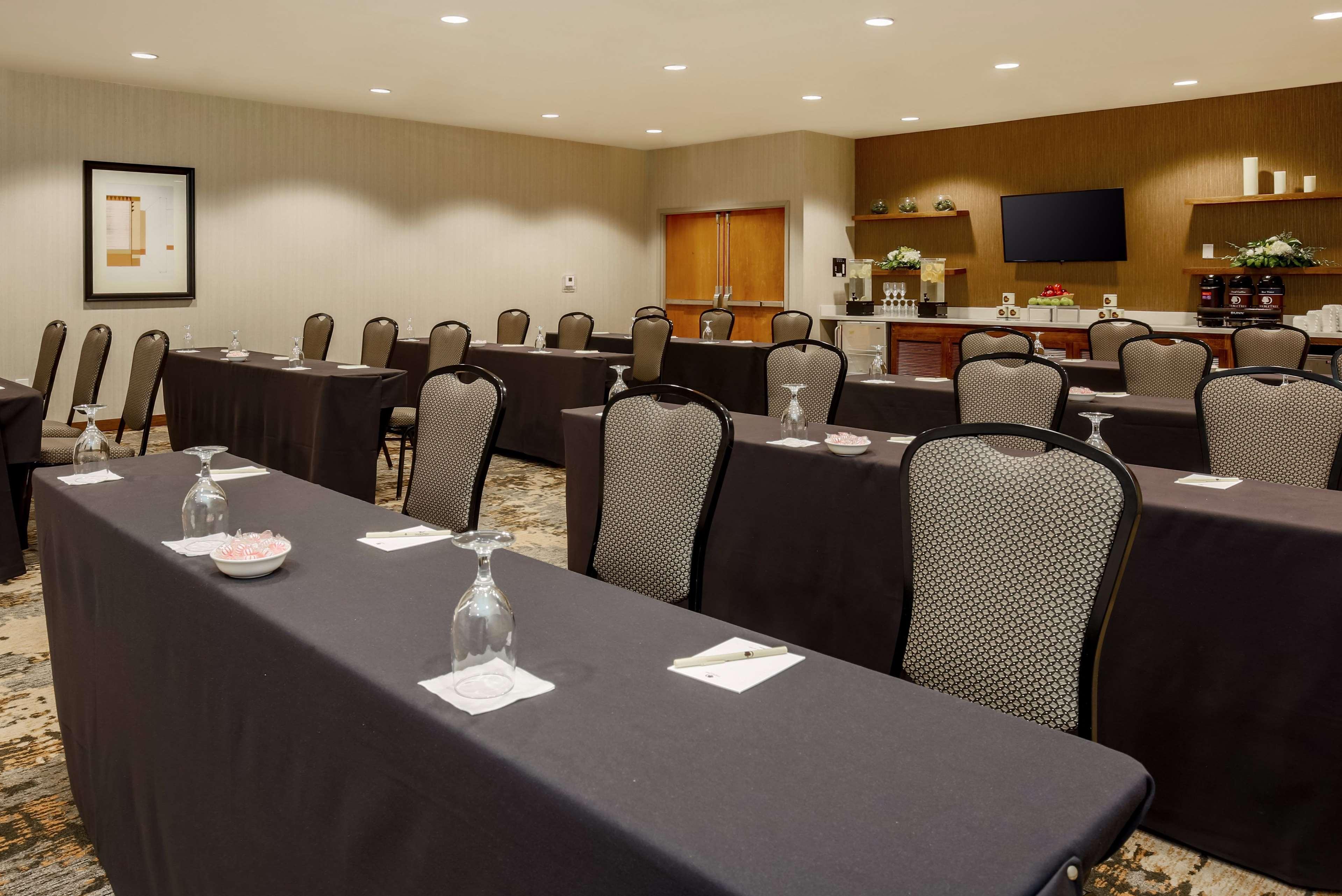 Doubletree Suites By Hilton Hotel Sacramento - Rancho Cordova Eksteriør billede