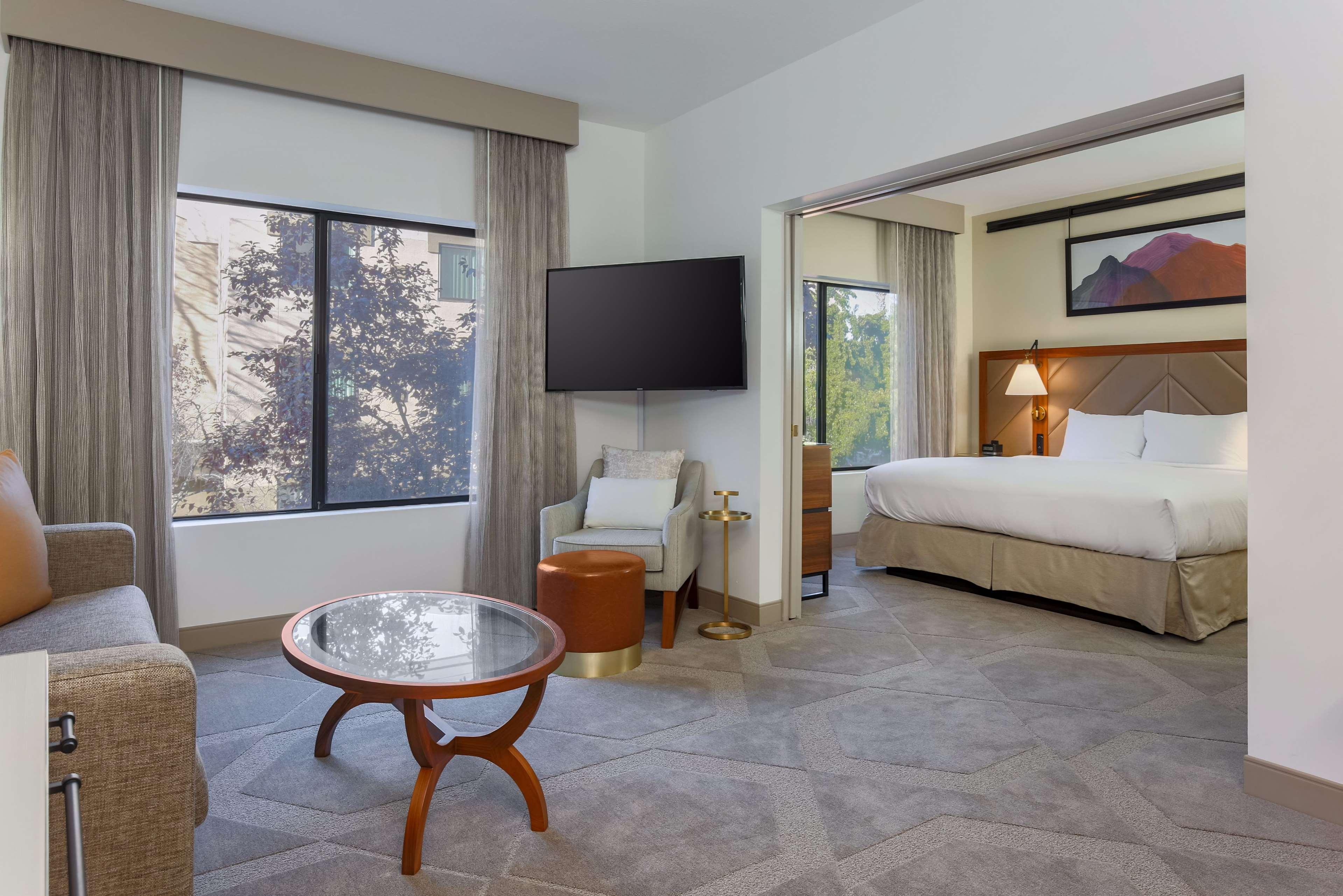 Doubletree Suites By Hilton Hotel Sacramento - Rancho Cordova Eksteriør billede