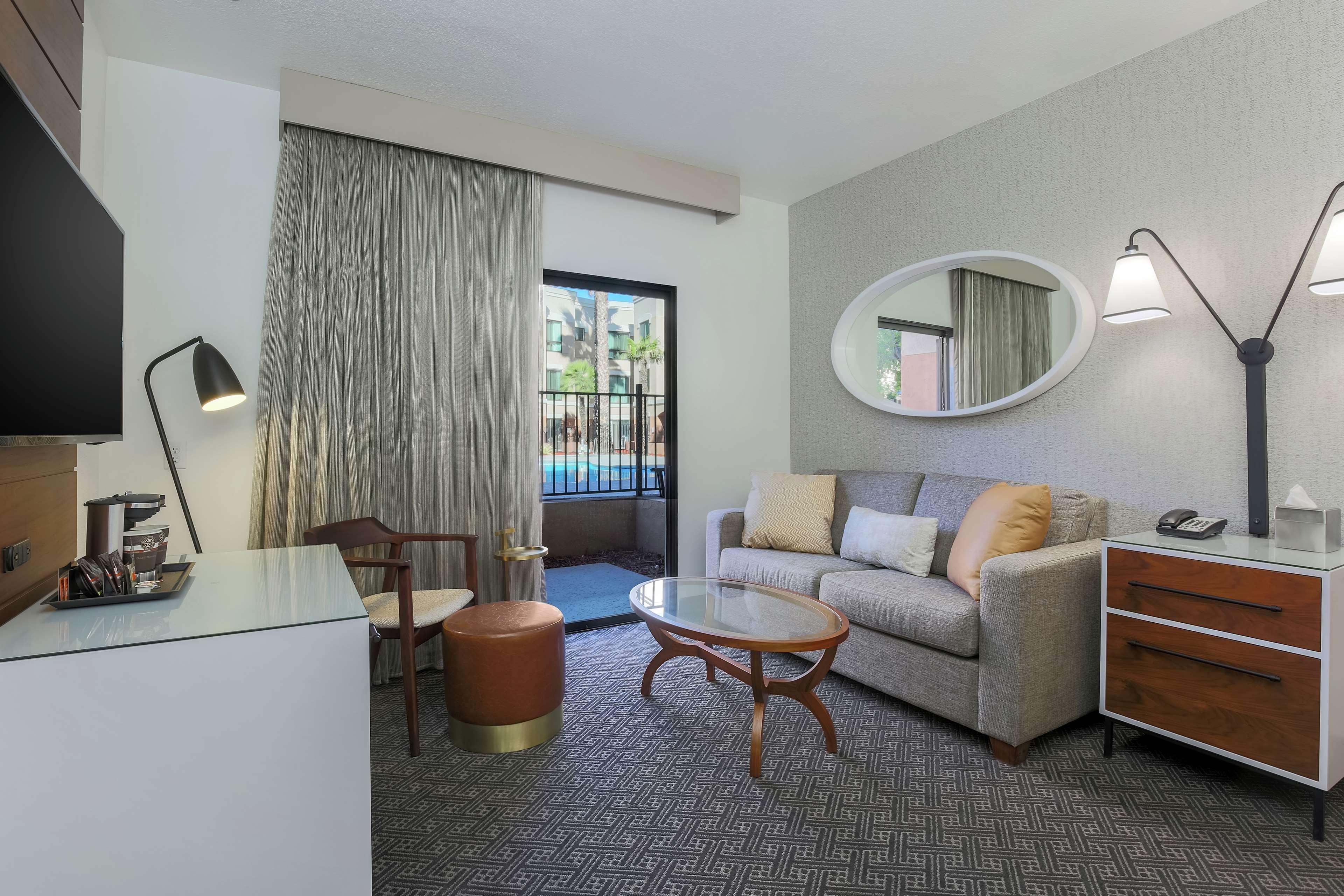 Doubletree Suites By Hilton Hotel Sacramento - Rancho Cordova Eksteriør billede